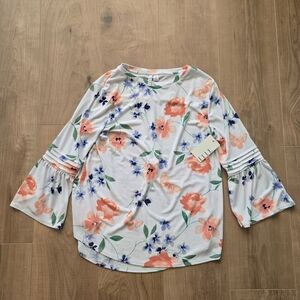 ELLE Women's Floral Bell Sleeve 3/4 Top NWT